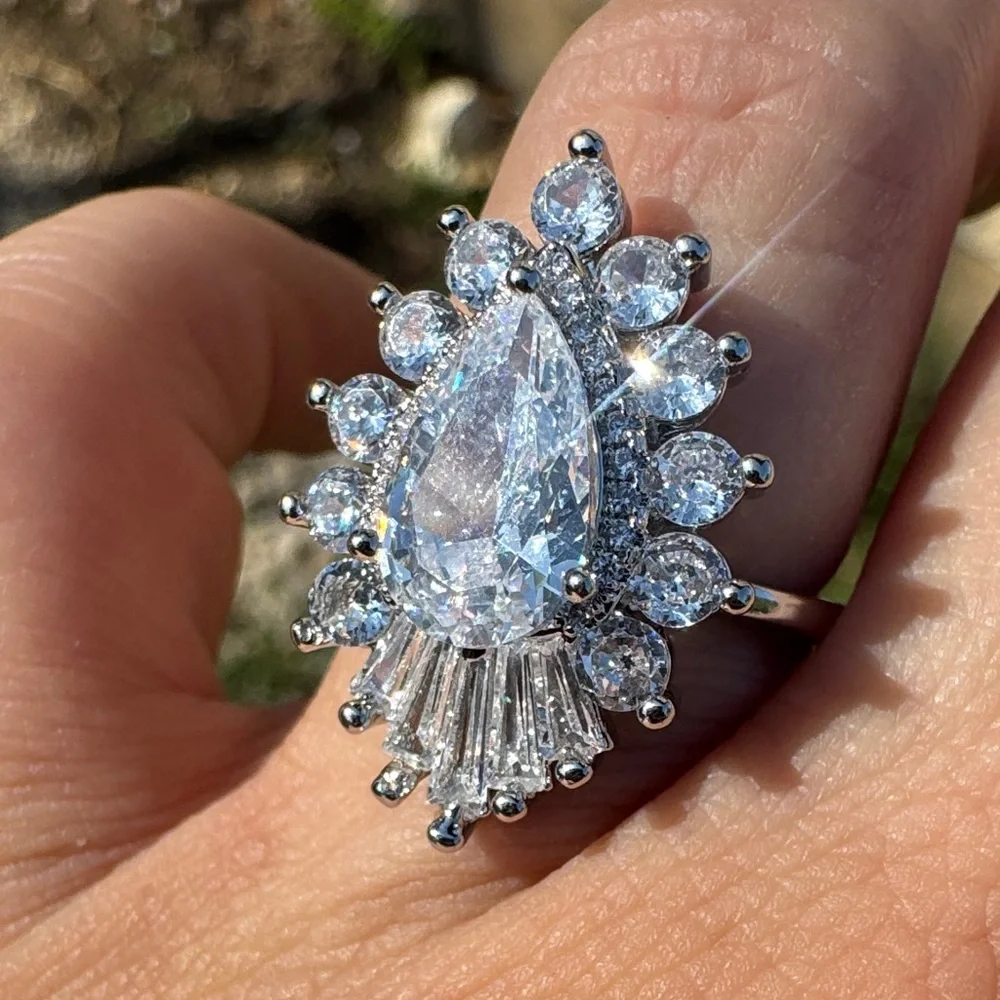 Sparkling Halo Teardrop Cocktail Ring - Silver Size 8 Wedding Engagement